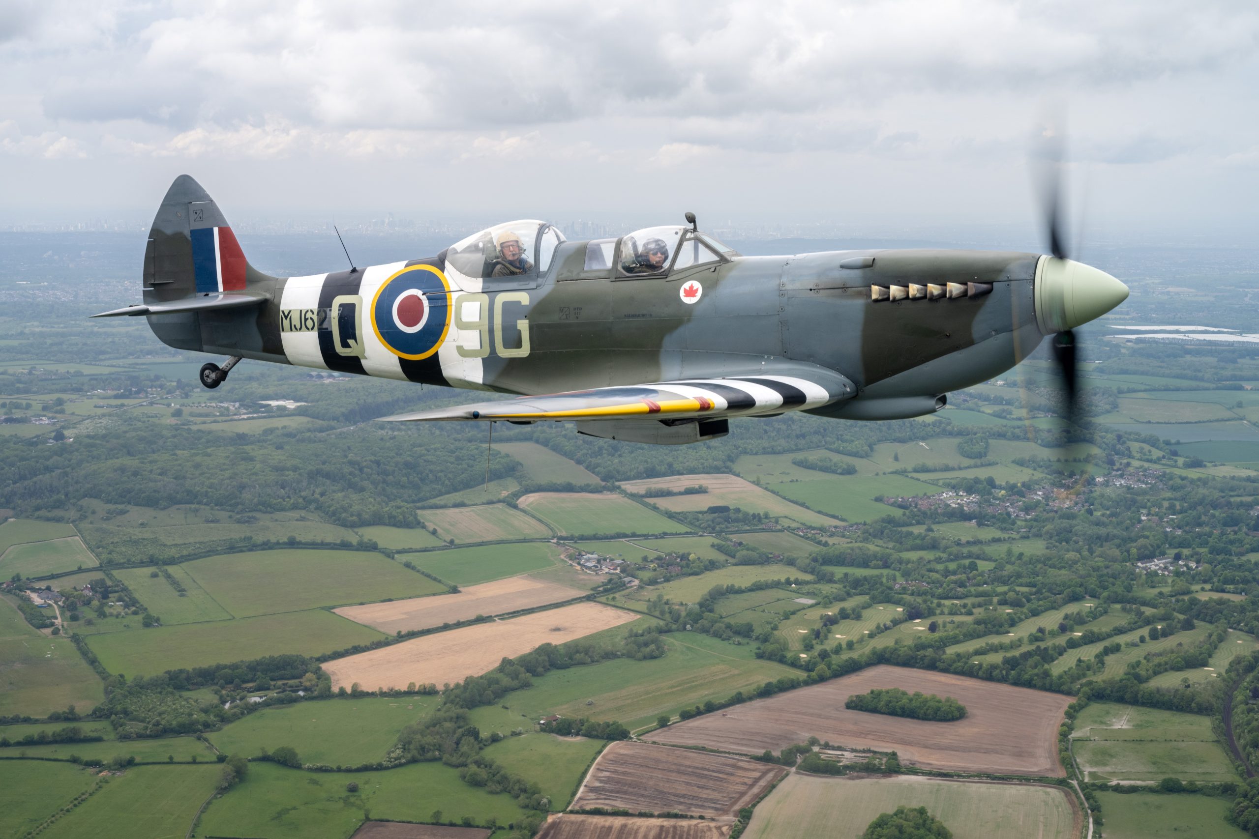 Fly a Spitfire MJ627 Sleap Airfield